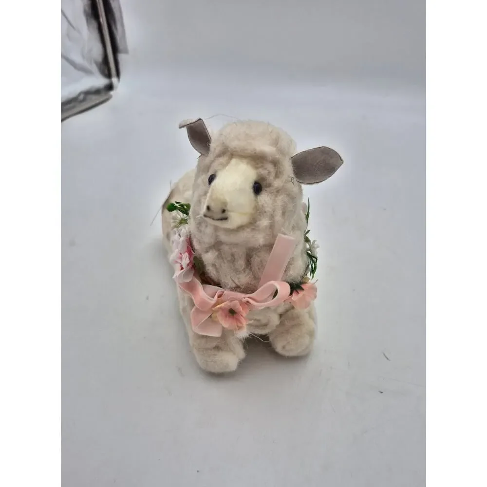 Resin Lambs W/Floral Garland‎ by Valerie Parr Hill "RARE' NIB - Picture 9 of 12